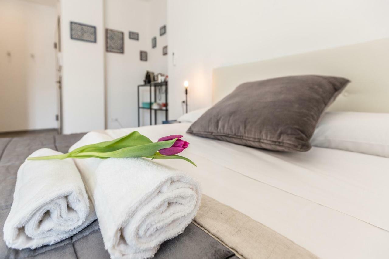 Central City Rooms Executive Suite Bolonha Exterior foto