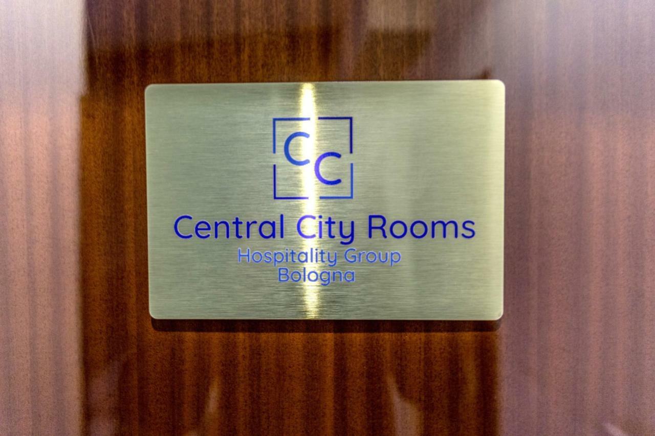 Central City Rooms Executive Suite Bolonha Exterior foto